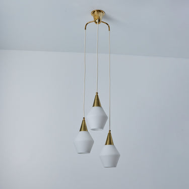 two-enlighten-mauri-almari-chandelier-3.jpg
