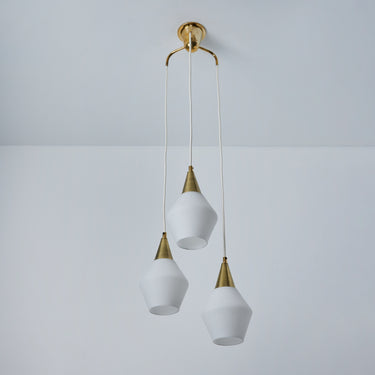 two-enlighten-mauri-almari-chandelier-11.jpg