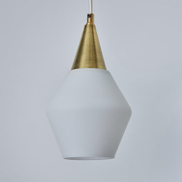 two_enlighten_mauri_almari_chandelier_9_master.jpg